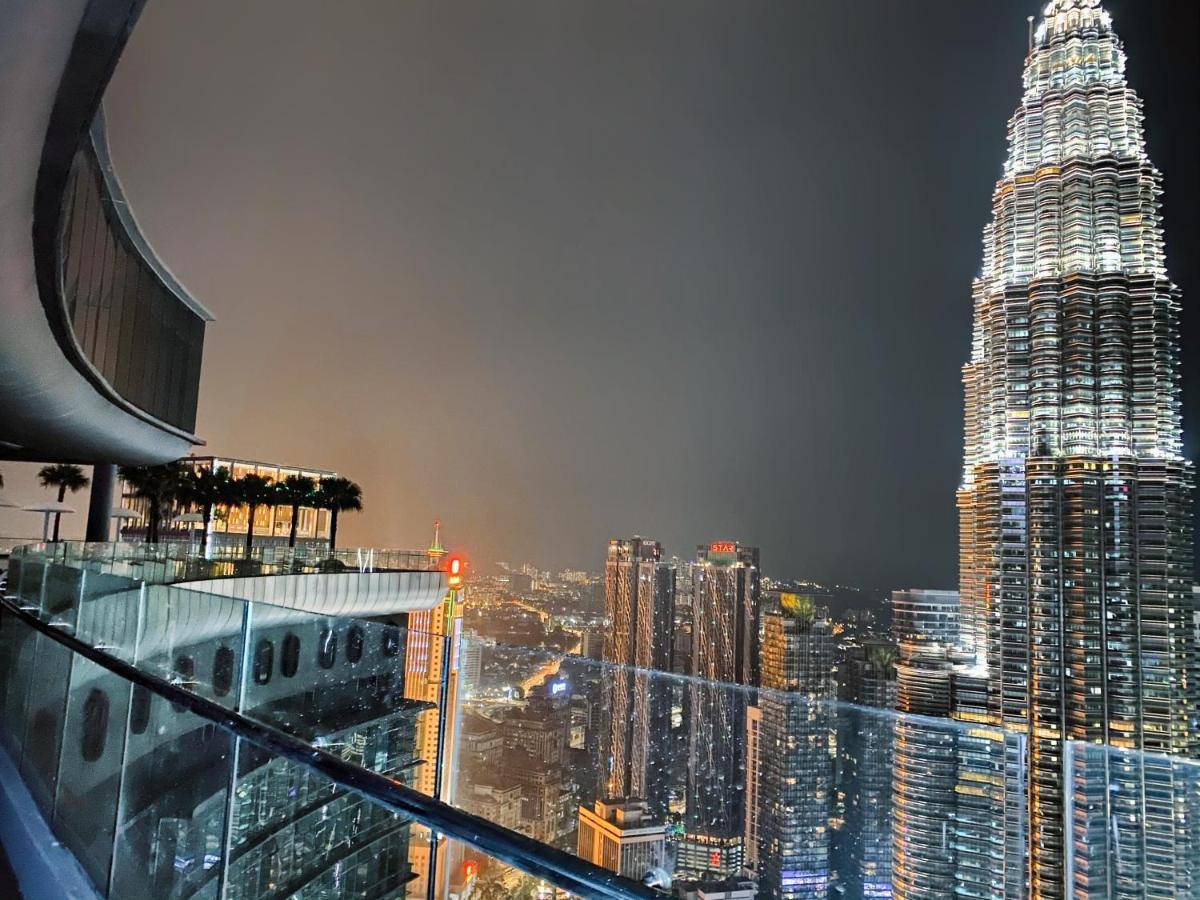 Sky Suites At Klcc By Like Home Куала Лумпур Екстериор снимка