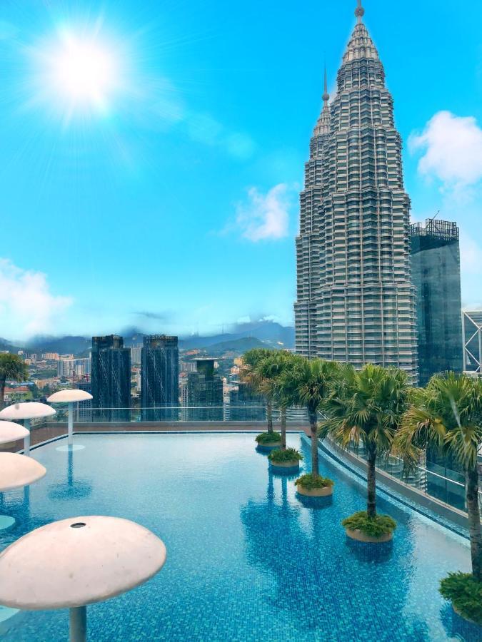 Sky Suites At Klcc By Like Home Куала Лумпур Екстериор снимка